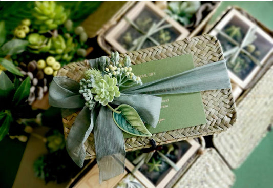 Forest Green-themed Woven Basket Outdoor Wedding Favor Gift Box