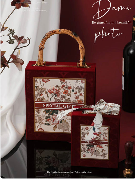 Elegant Packaging Red Velvet Special Gift Box